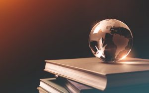 READ 051: Reading around the World - Expand